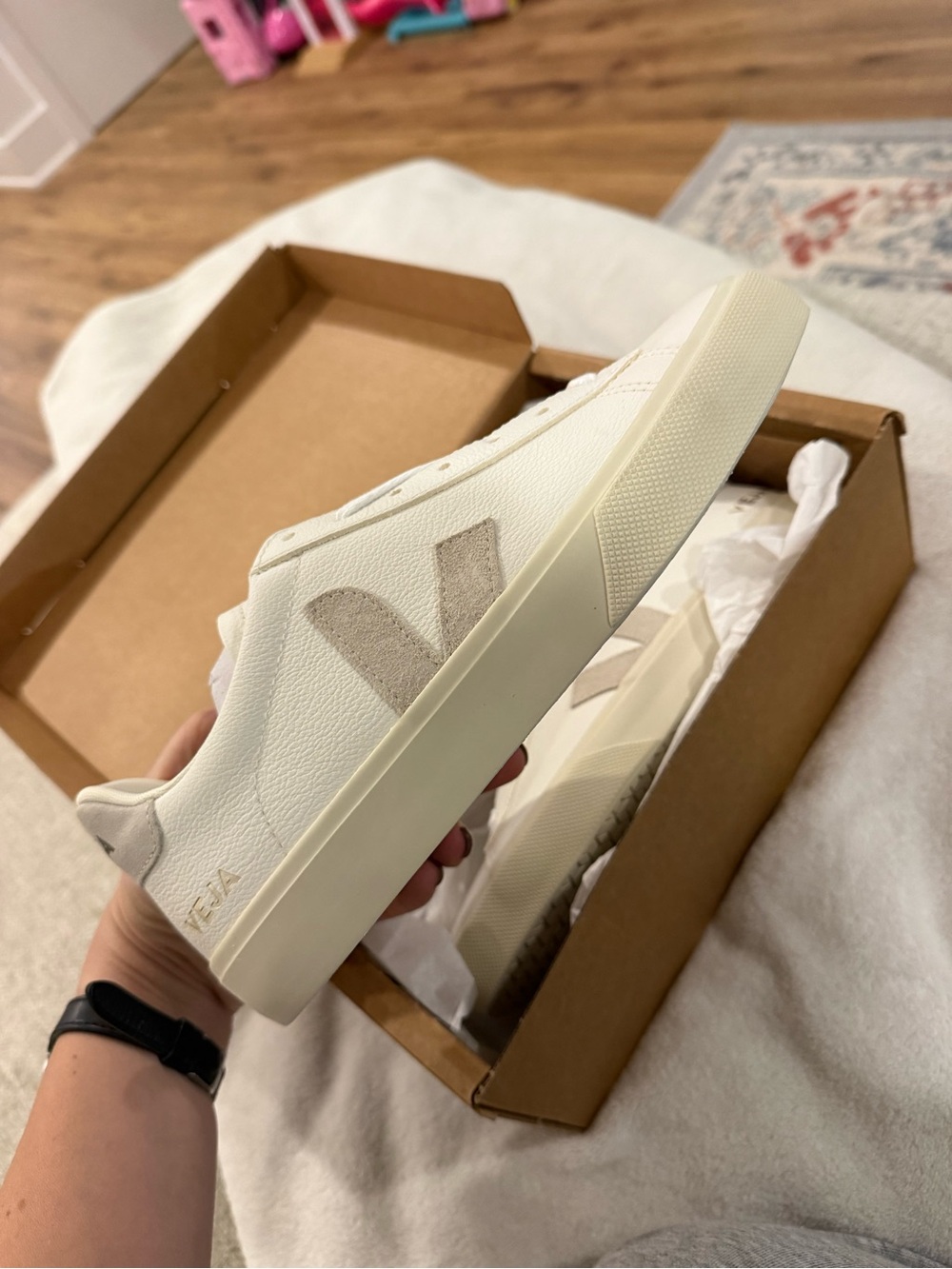 Veja Women’s White and Beige Campos Low-Top Sneakers